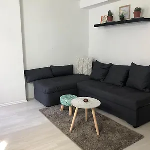 bescheidene-untergeschoss-wohnung-in-guter-lage.topcolognehotels.com/